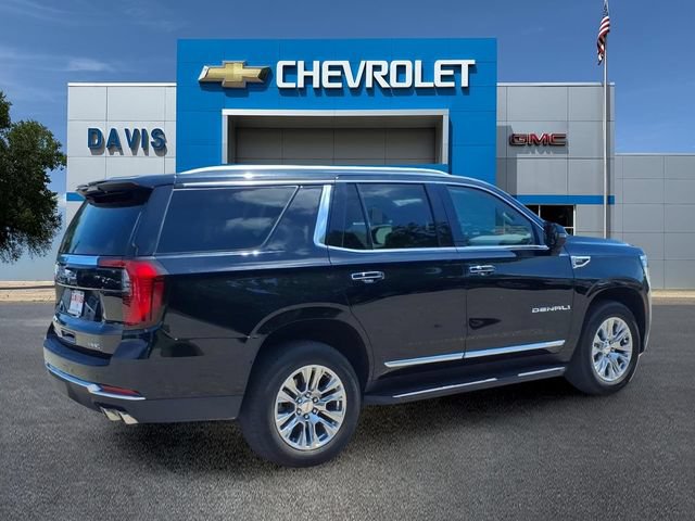 Used 2025 GMC Yukon Denali AWD/4WD image 3