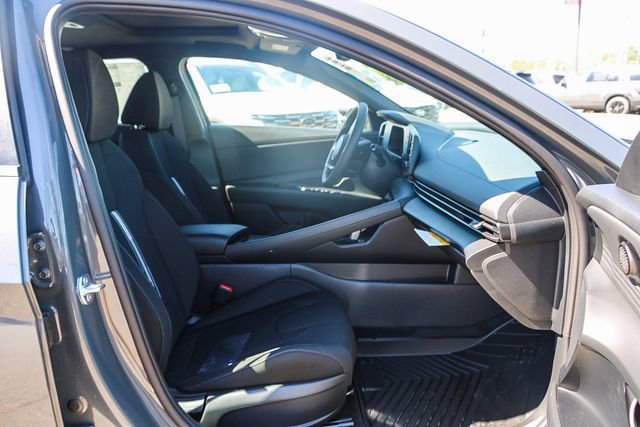 New 2026 Hyundai Elantra SEL Sport Premium FWD image 20