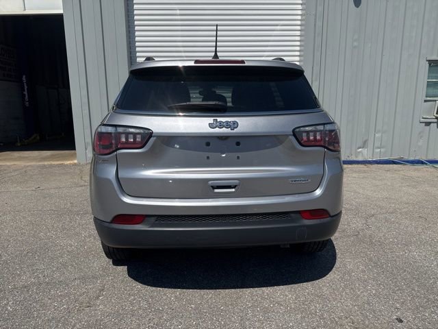 Used 2020 Jeep Compass Latitude image 11