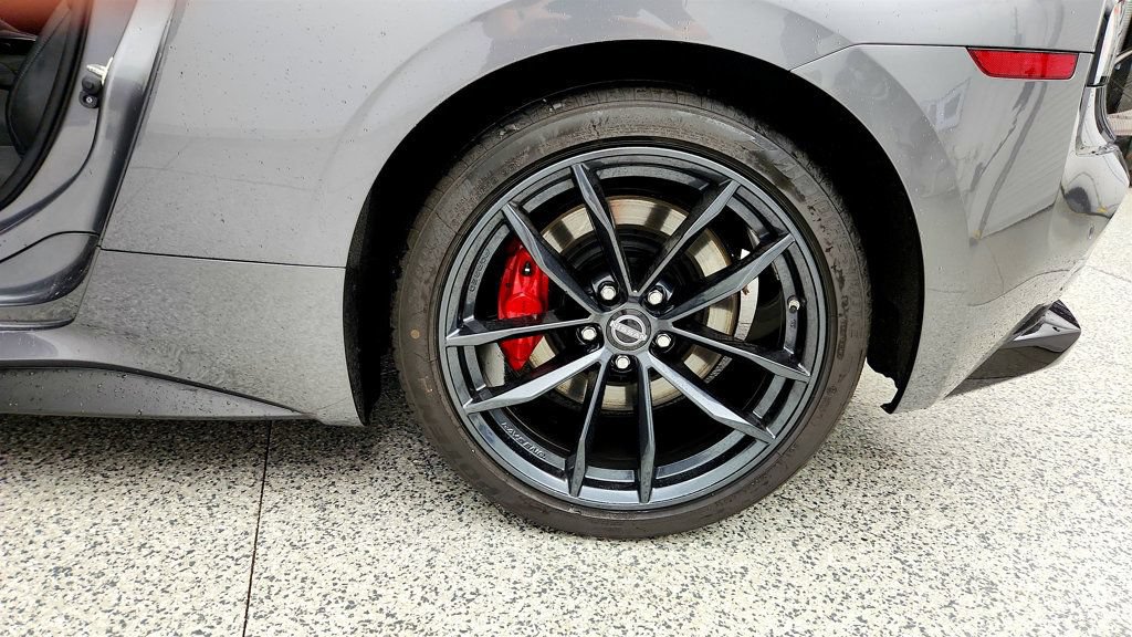 Used 2025 Nissan Z Performance w/ Floor Mat Package RWD image 9