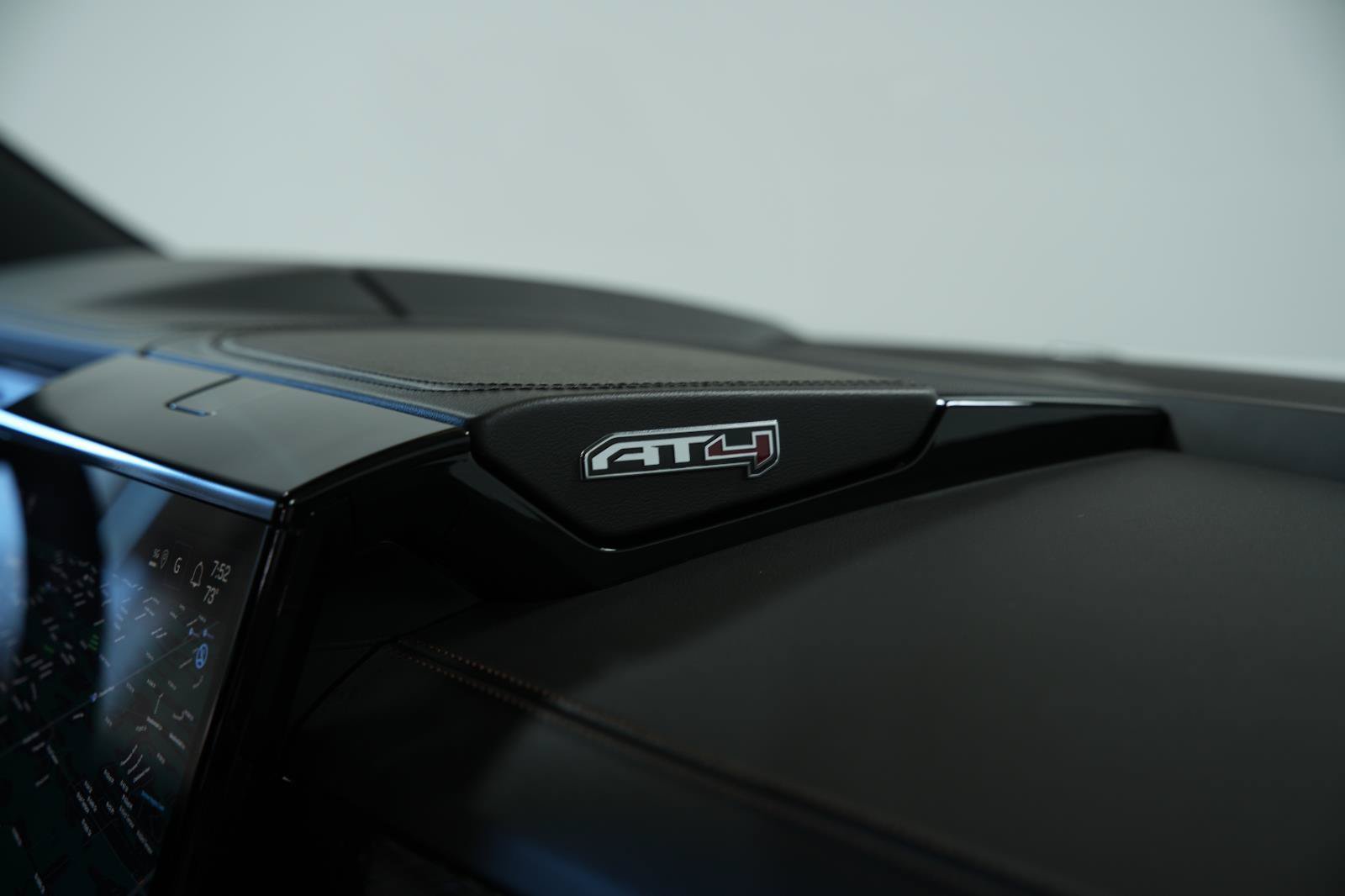 New 2026 GMC Yukon XL AT4 w/ AT4 Premium Plus Package AWD/4WD image 15
