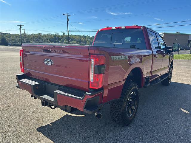 New 2027 Ford F250 XLT w/ XLT Premium Package AWD/4WD image 4