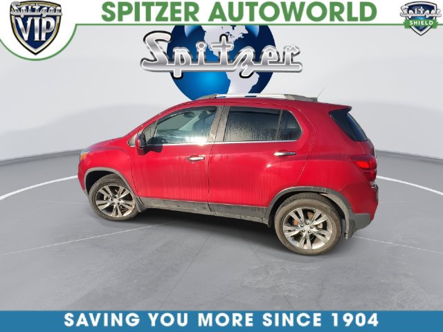 Used 2020 Chevrolet Trax LT w/ Sun & Sound Package AWD/4WD image 10