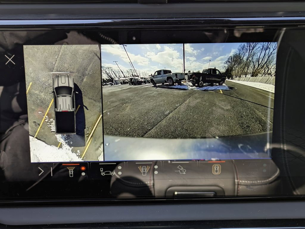 New 2026 GMC Sierra 2500 AT4X w/ Snow Plow Prep/Camper Package AWD/4WD image 21