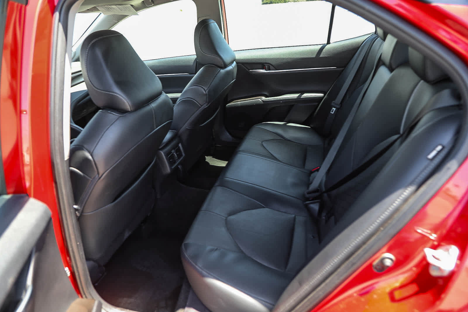 Certified 2023 Toyota Camry XSE w/ Navigation Package FWD image 19