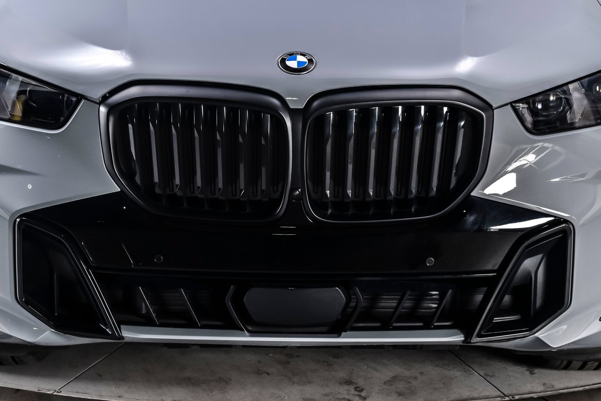 Used 2024 BMW X5 xDrive40i w/ M Sport Package AWD/4WD image 4