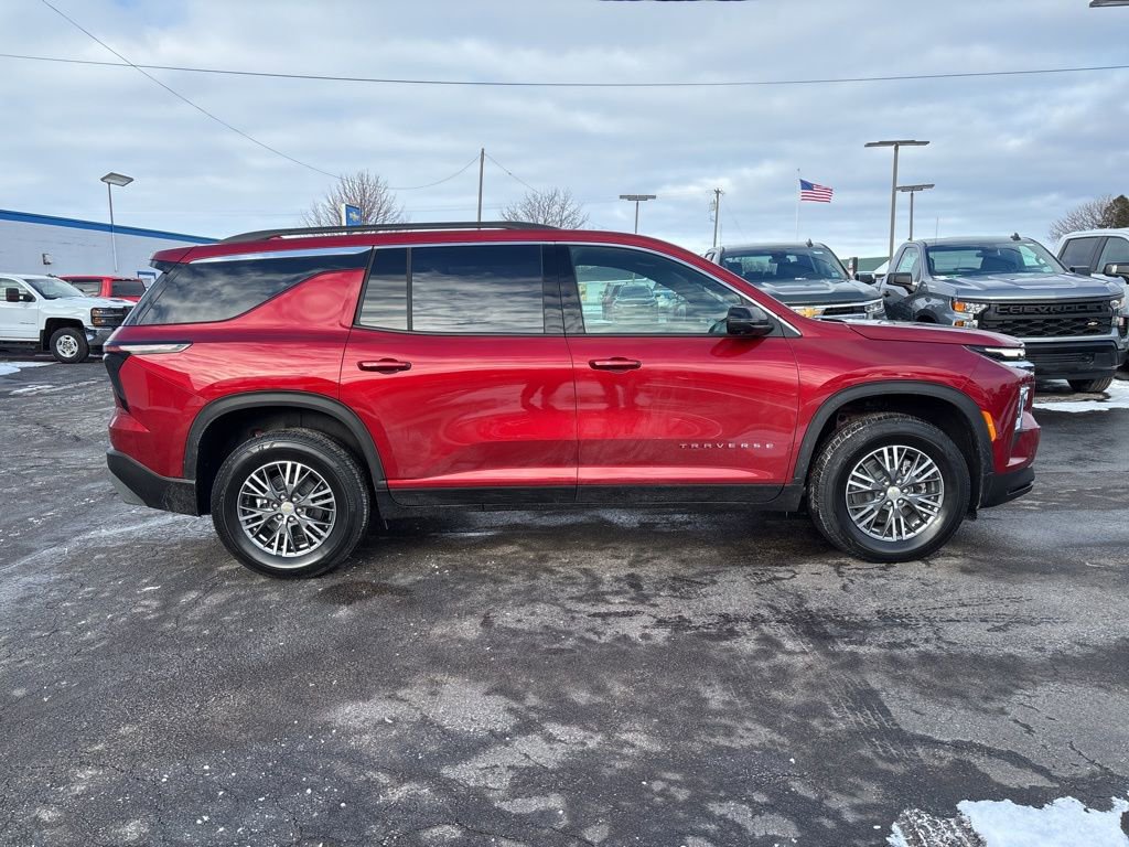 New 2026 Chevrolet Traverse LT w/ Driver Confidence Package image 3