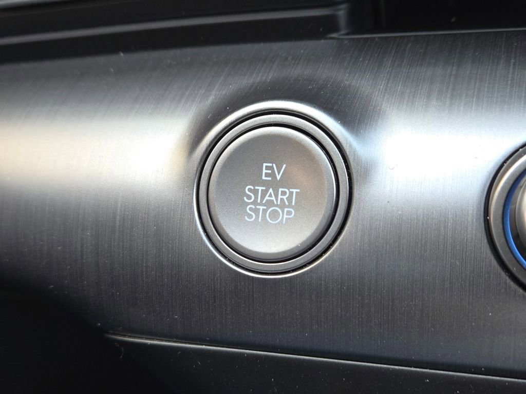 Certified 2024 Hyundai Kona SEL image 20