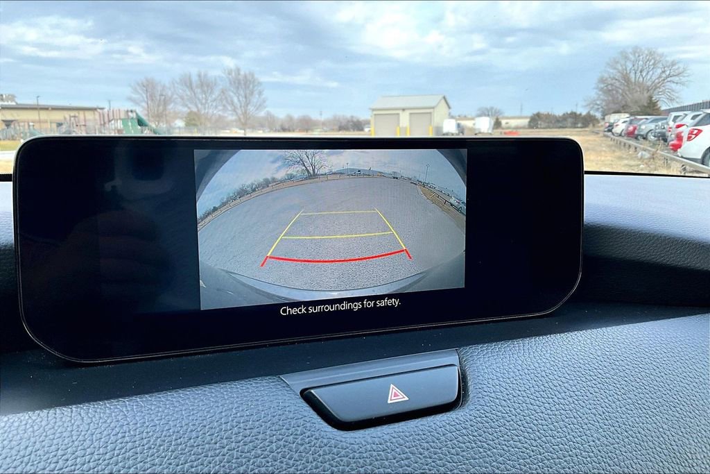 Used 2024 MAZDA CX-90 3.3 Turbo w/ Preferred Plus image 17