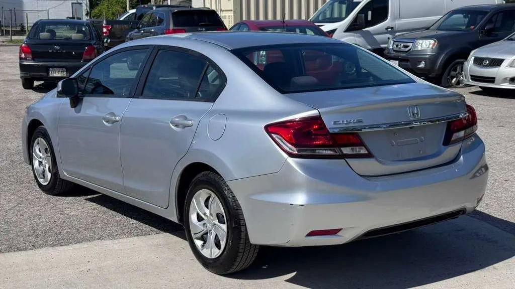 Used 2013 Honda Civic LX image 3