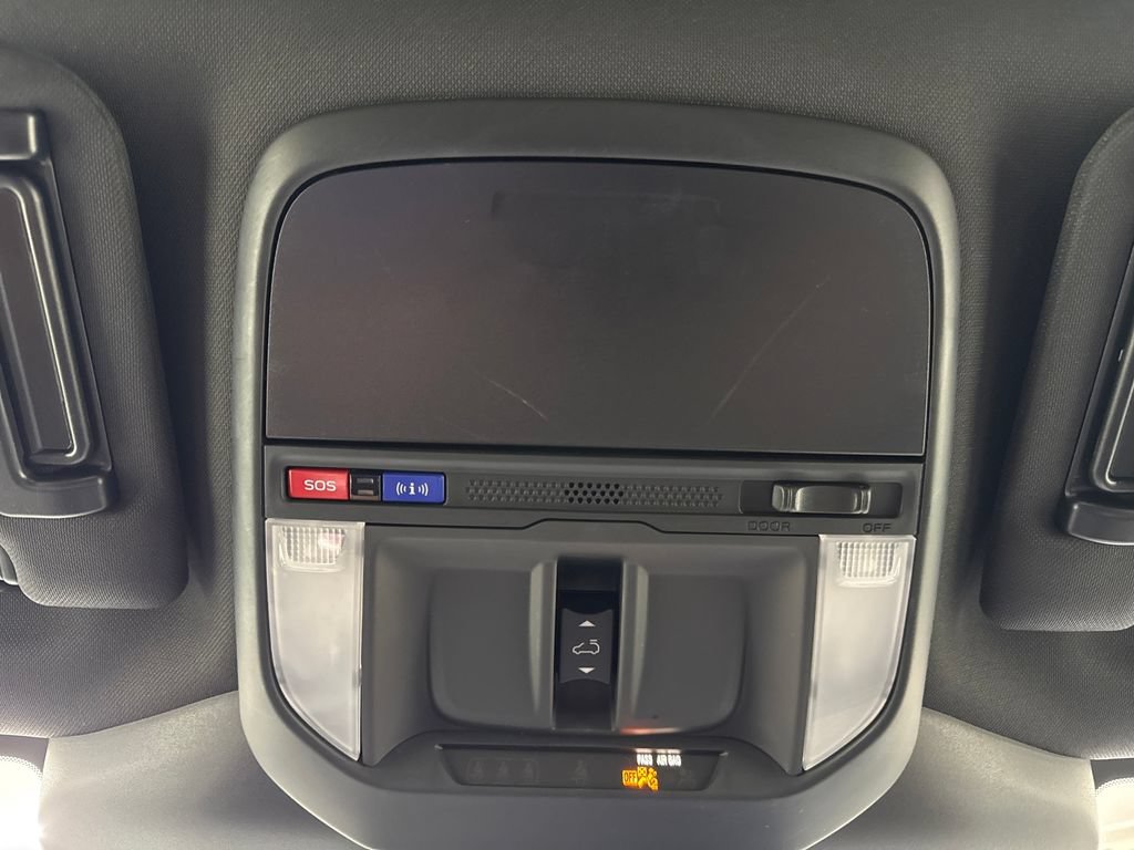 Used 2025 Subaru Forester Premium AWD/4WD image 24