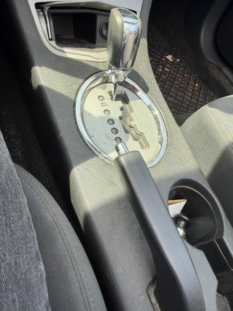 Used 2009 Chrysler Sebring LX w/ Convenience Group FWD image 10