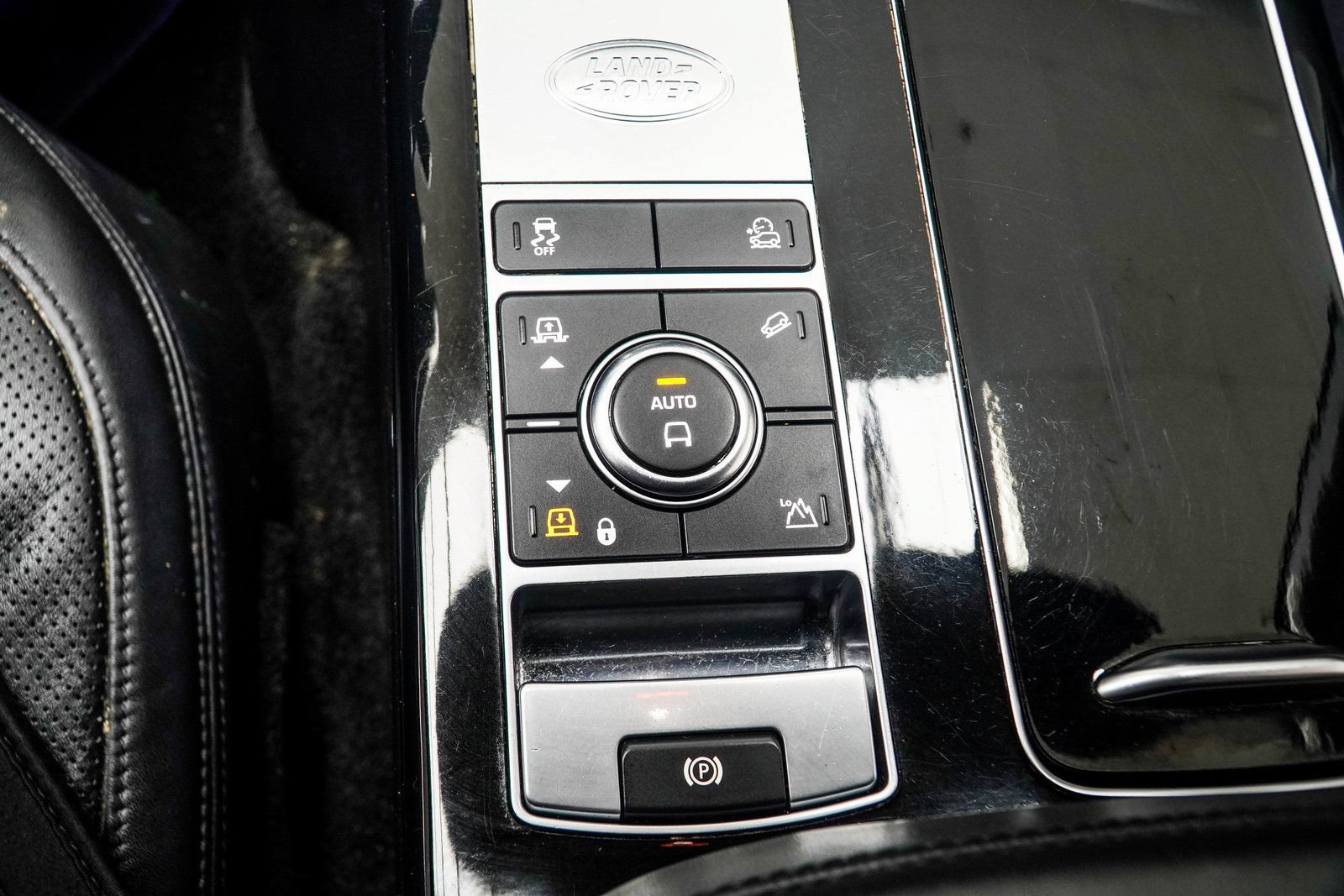 Used 2021 Land Rover Range Rover P525 Westminster Edition AWD/4WD image 17