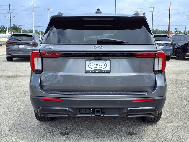 Used 2026 Ford Explorer ST-Line w/ ST-Line Street Pack RWD image 6