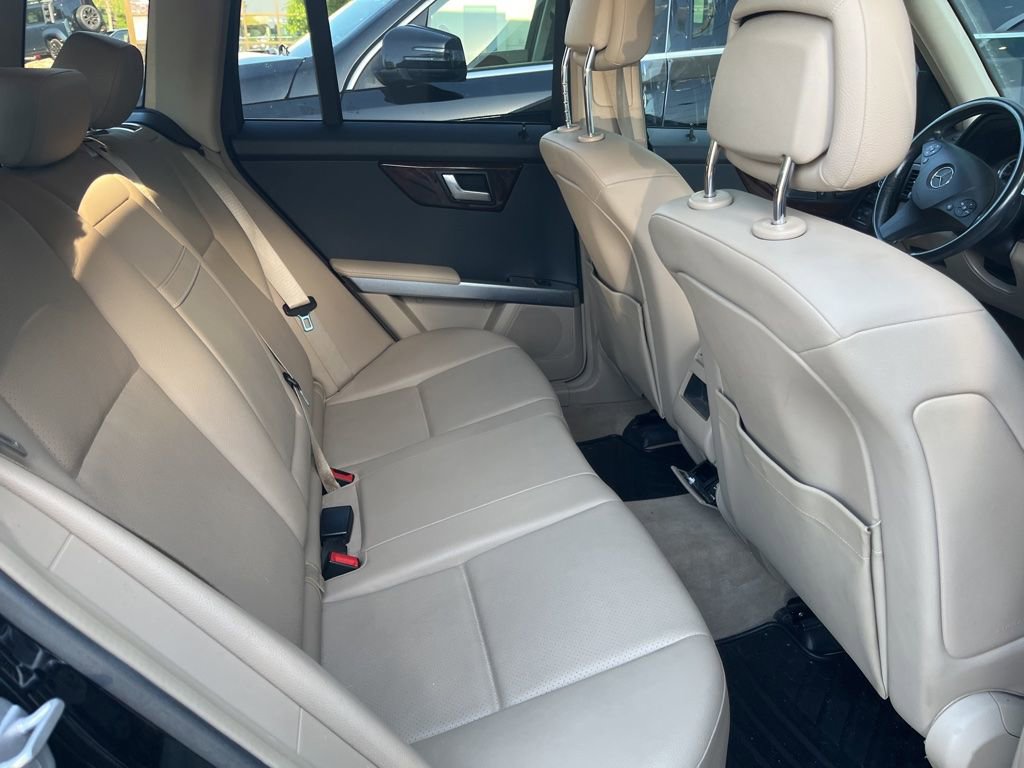 Used 2012 Mercedes-Benz GLK 350 2WD image 9