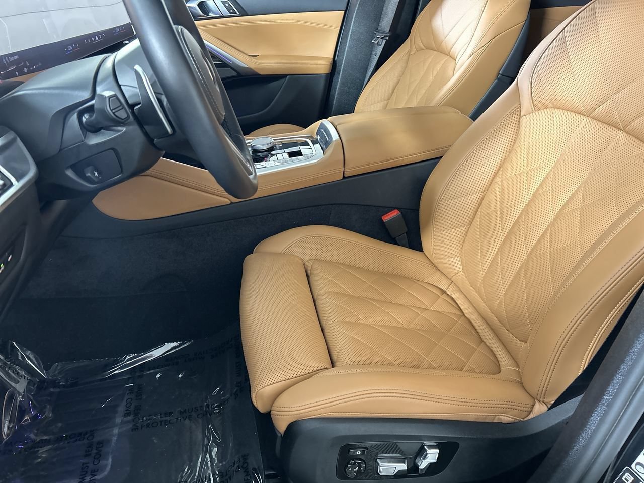 Used 2026 BMW X6 xDrive40i AWD/4WD image 21