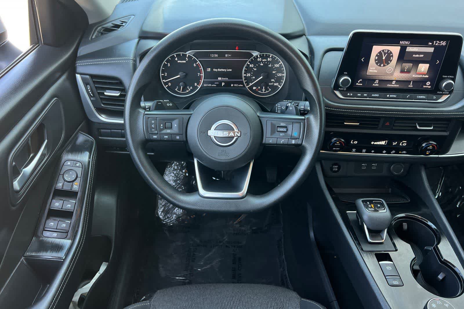 Used 2024 Nissan Rogue SV AWD/4WD image 16