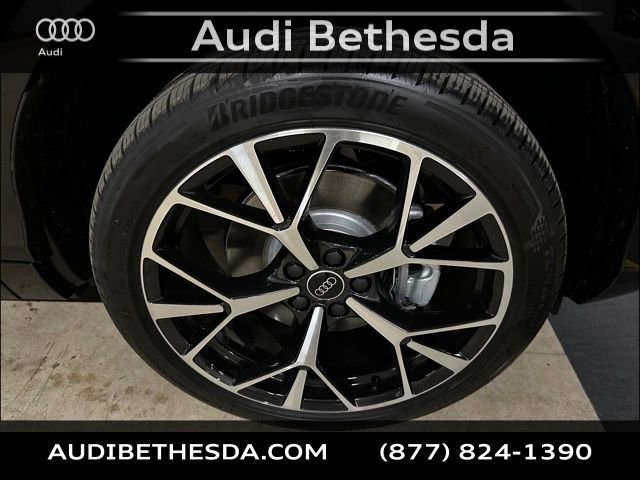 New 2026 Audi Q3 quattro 2.0T image 9