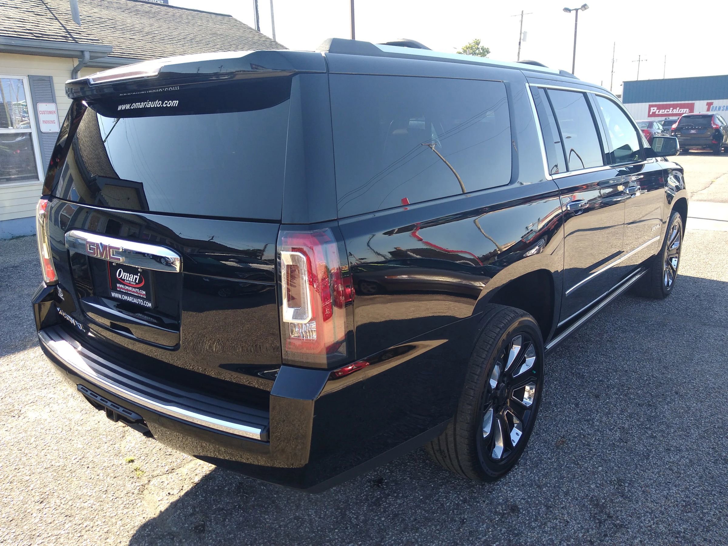 Used 2019 GMC Yukon XL Denali w/ Denali Ultimate Package image 7