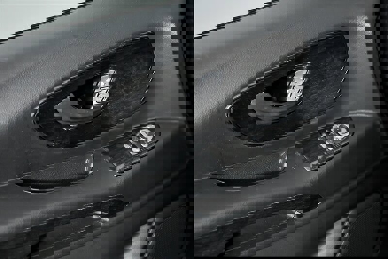 Used 2016 Mercedes-Benz Metris Passenger w/ Active Safety Plus Package image 15