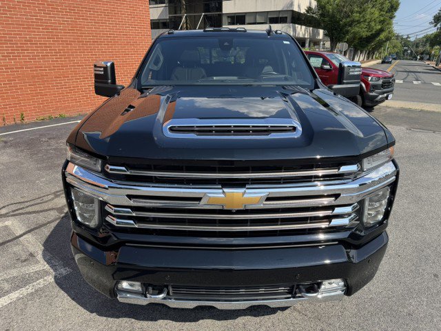 Certified 2020 Chevrolet Silverado 3500 High Country w/ Z71 Off-Road Package image 9