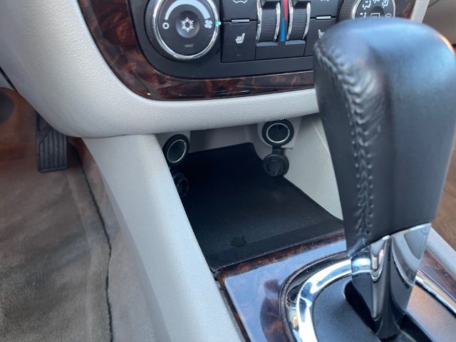 Used 2014 Chevrolet Impala LTZ FWD image 23