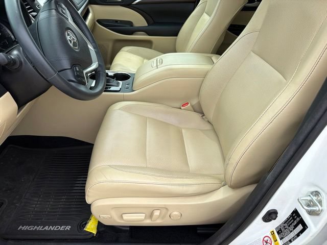 Used 2016 Toyota Highlander Limited Platinum AWD/4WD image 8