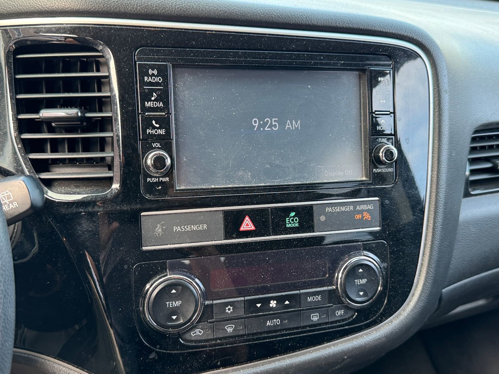 Used 2019 Mitsubishi Outlander ES image 4