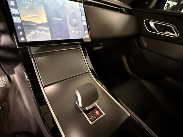 Used 2024 Land Rover Range Rover Velar Dynamic SE AWD/4WD image 19