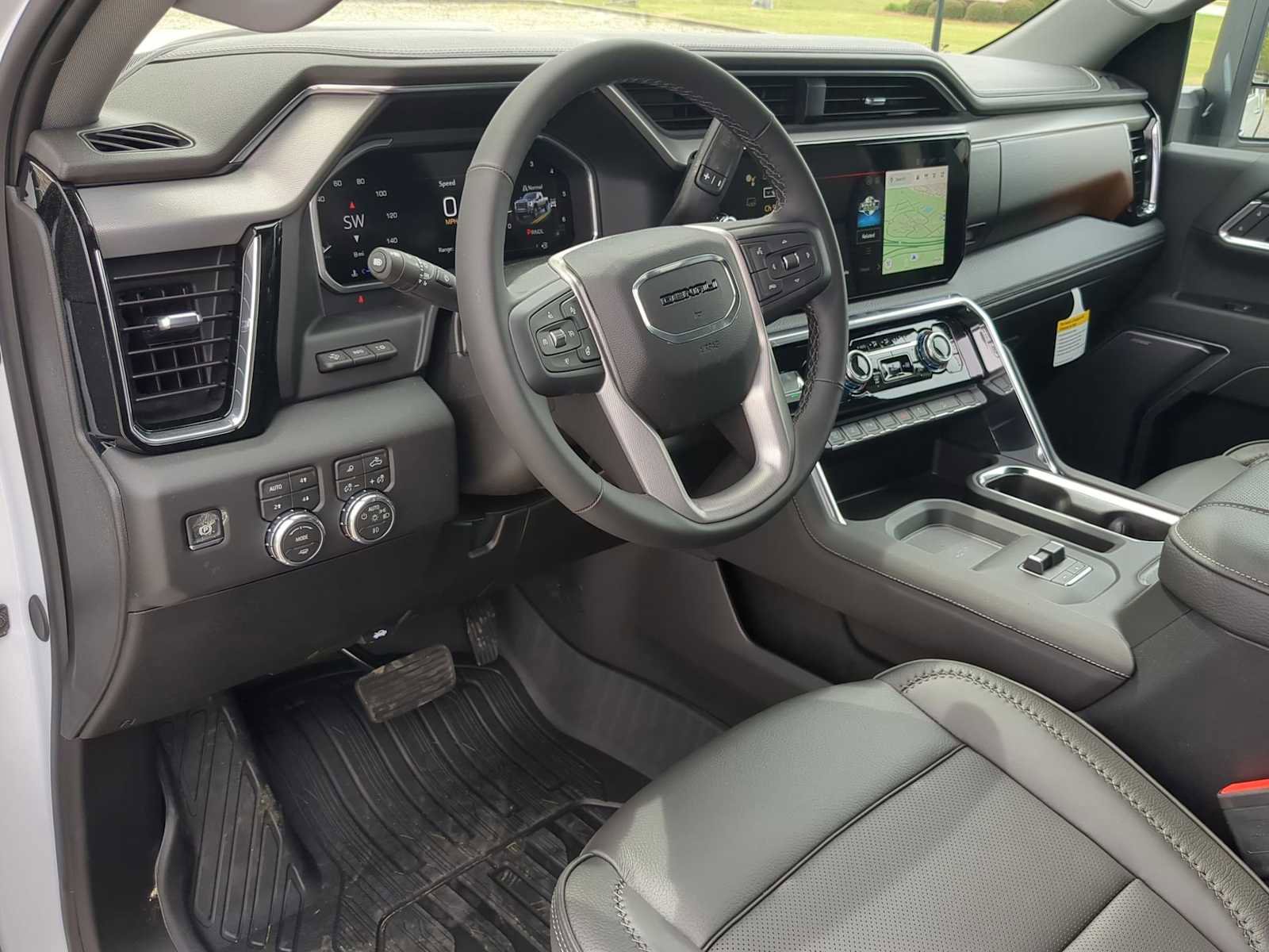 New 2026 GMC Sierra 2500 Denali w/ Denali Reserve Package AWD/4WD image 15