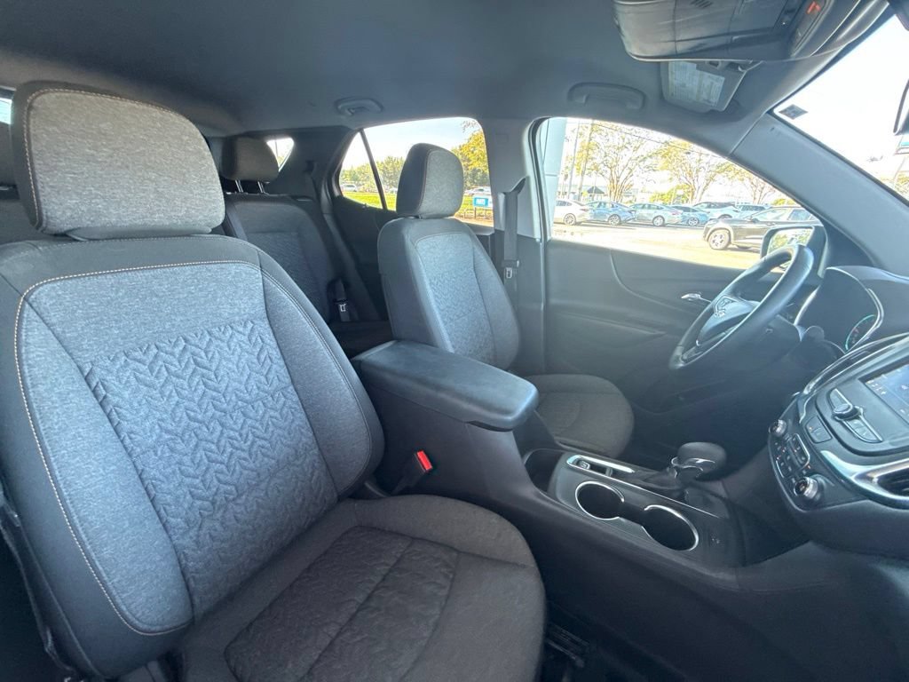 Used 2024 Chevrolet Equinox LT FWD image 31