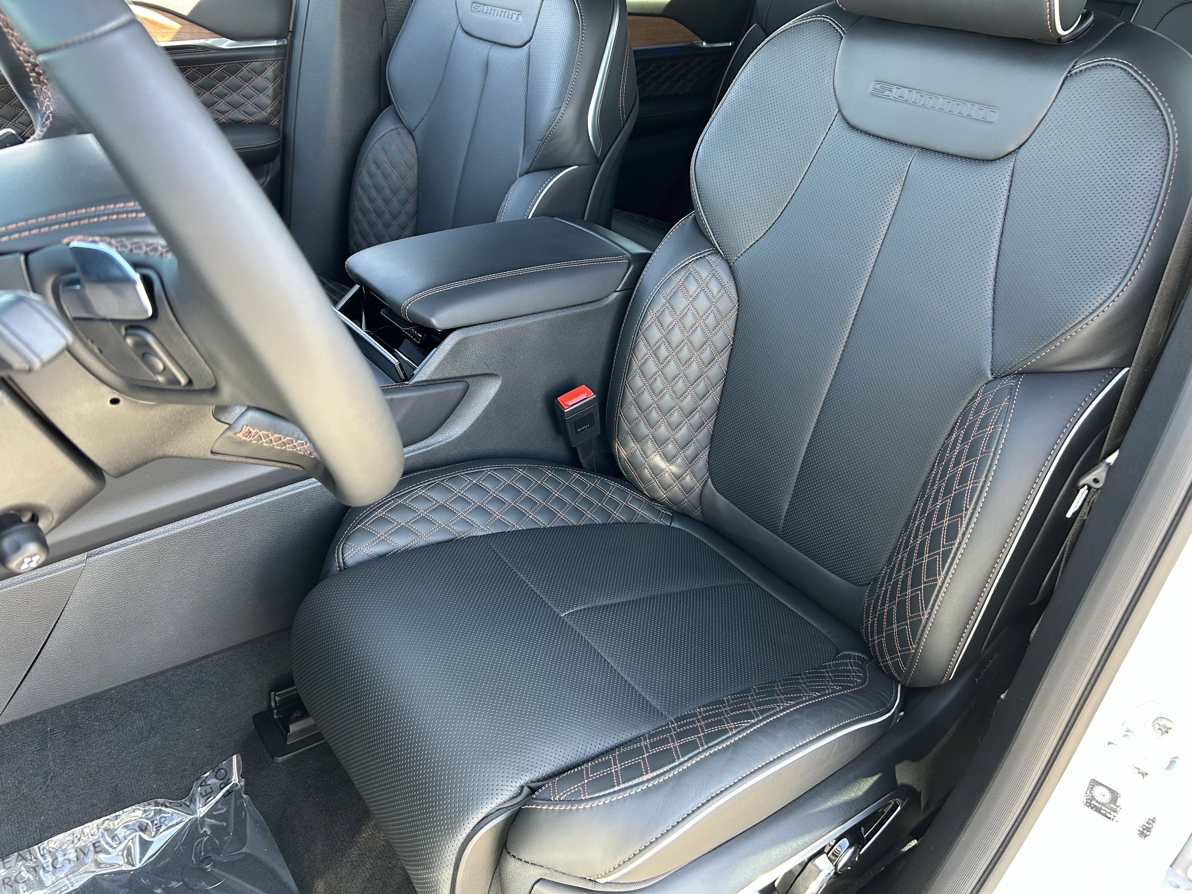 Used 2026 Jeep Grand Cherokee L Summit AWD/4WD image 22