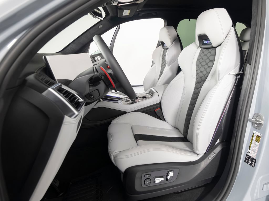 Used 2026 BMW X5 M Competition w/ Executive Package AWD/4WD image 39