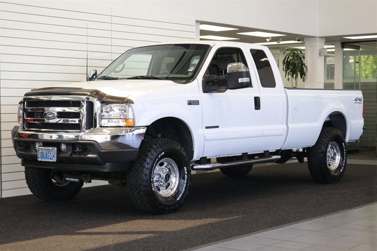 Used 2002 Ford F250 XLT AWD/4WD image 3
