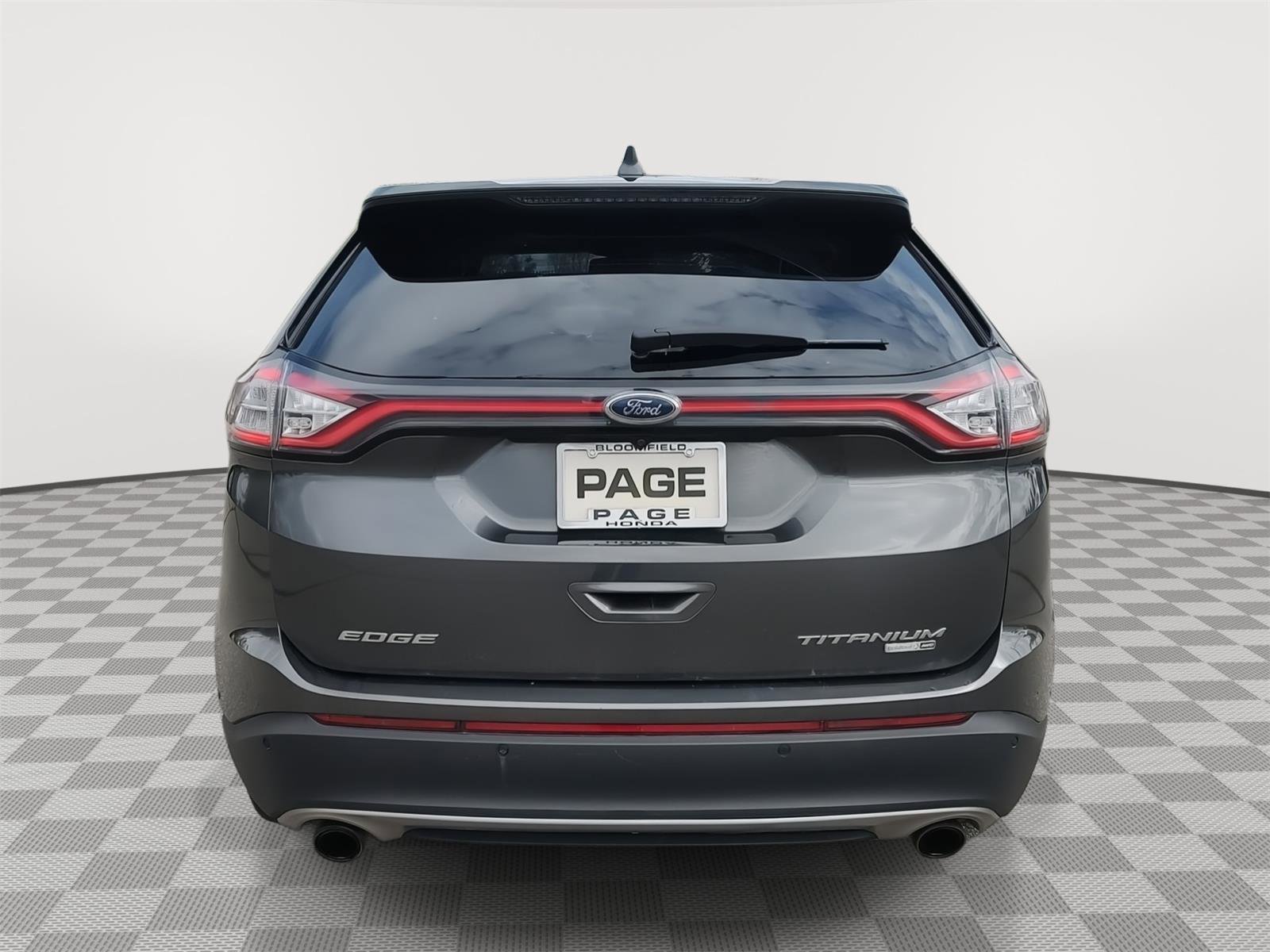 Used 2015 Ford Edge Titanium w/ Equipment Group 302A AWD/4WD image 25