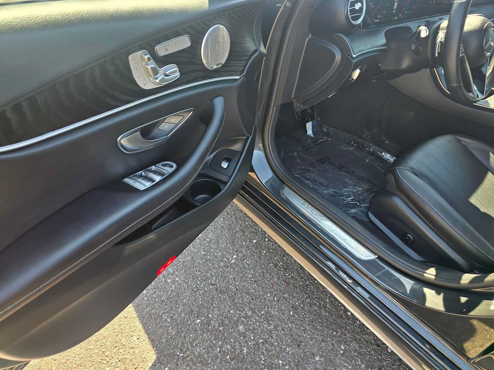 Used 2022 Mercedes-Benz E 450 4MATIC Sedan image 22