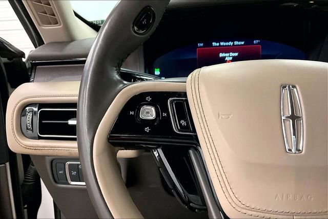 Used 2023 Lincoln Aviator Reserve w/ Elements Package Plus AWD/4WD image 26