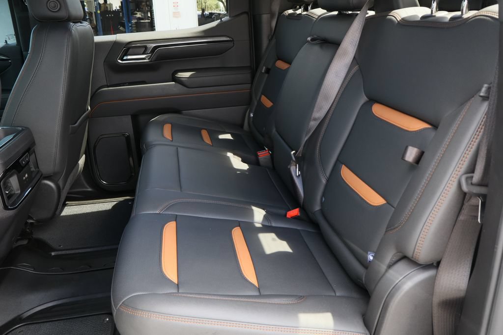 Certified 2024 GMC Sierra 1500 AT4 w/ Technology Package AWD/4WD image 27