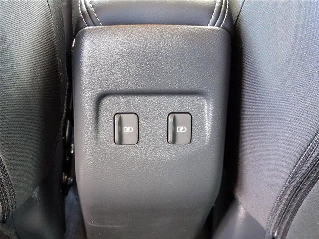 Used 2024 Nissan Kicks SV image 16