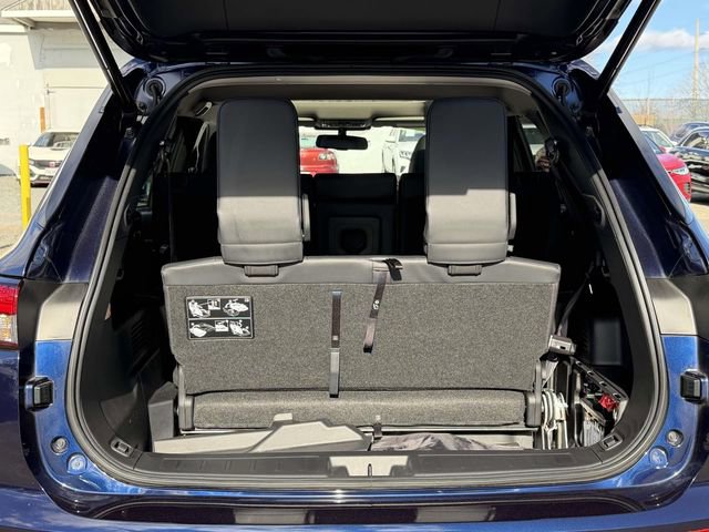 Used 2024 Mitsubishi Outlander SEL Black Edition image 19