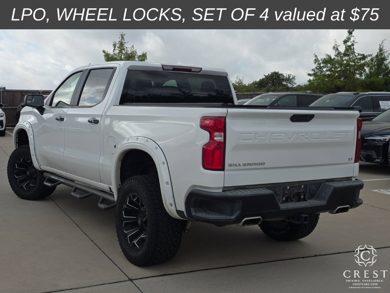 Used 2019 Chevrolet Silverado 1500 LT Trail Boss AWD/4WD image 3