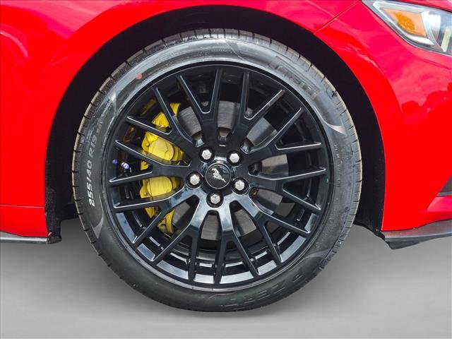 Used 2016 Ford Mustang GT Premium w/ Equipment Group 401A RWD image 23