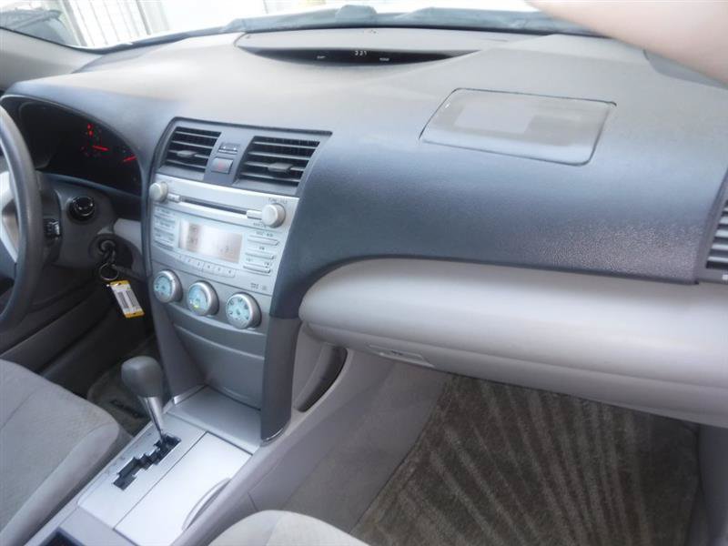 Used 2008 Toyota Camry LE FWD image 28