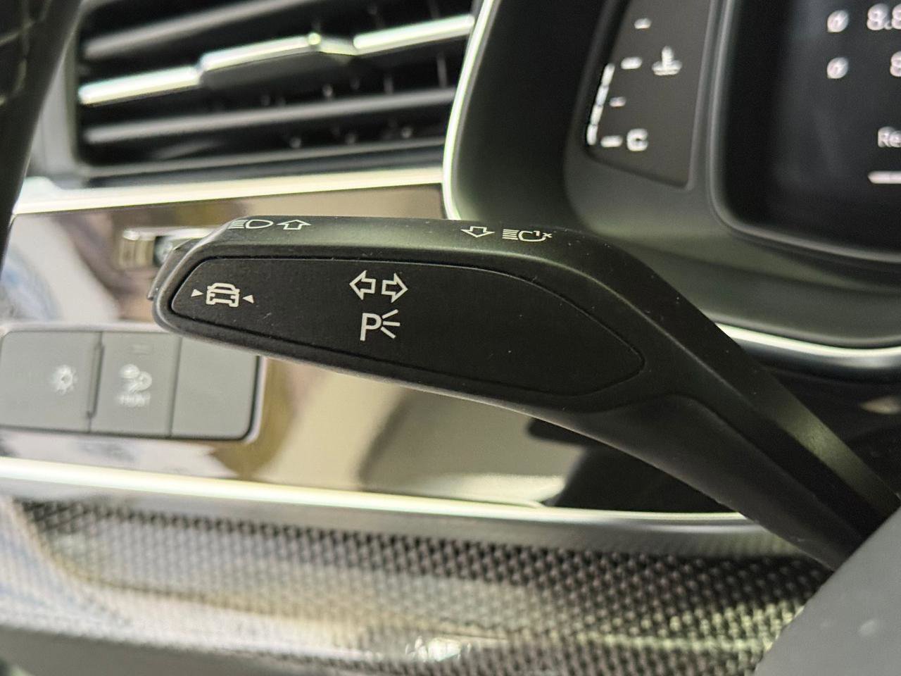 Used 2021 Audi SQ7 Premium Plus AWD/4WD image 35