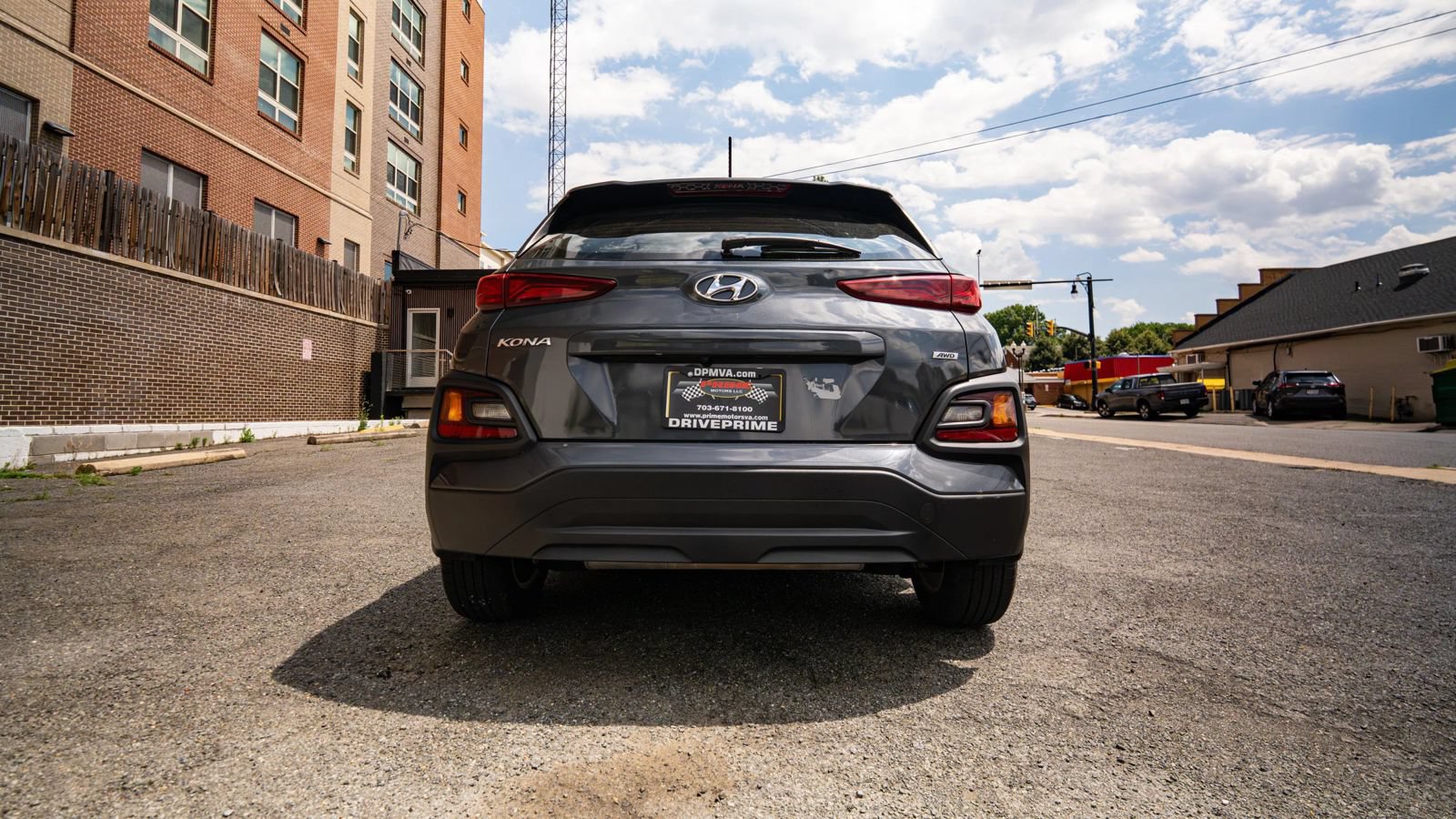 Used 2021 Hyundai Kona SE AWD/4WD image 4