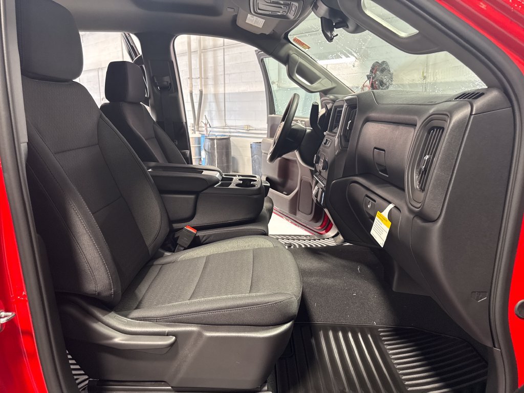 New 2026 Chevrolet Silverado 1500 Custom AWD/4WD image 30