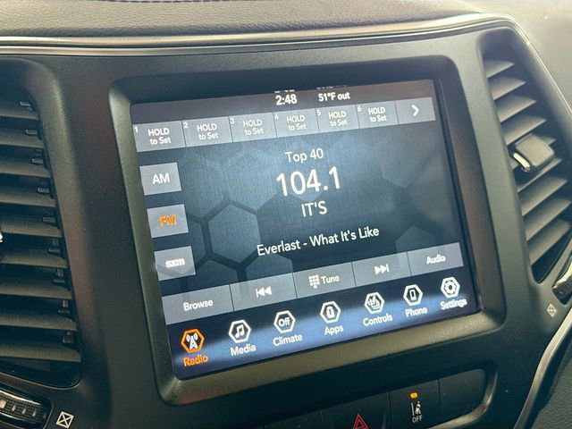 Used 2022 Jeep Cherokee Latitude Lux image 15