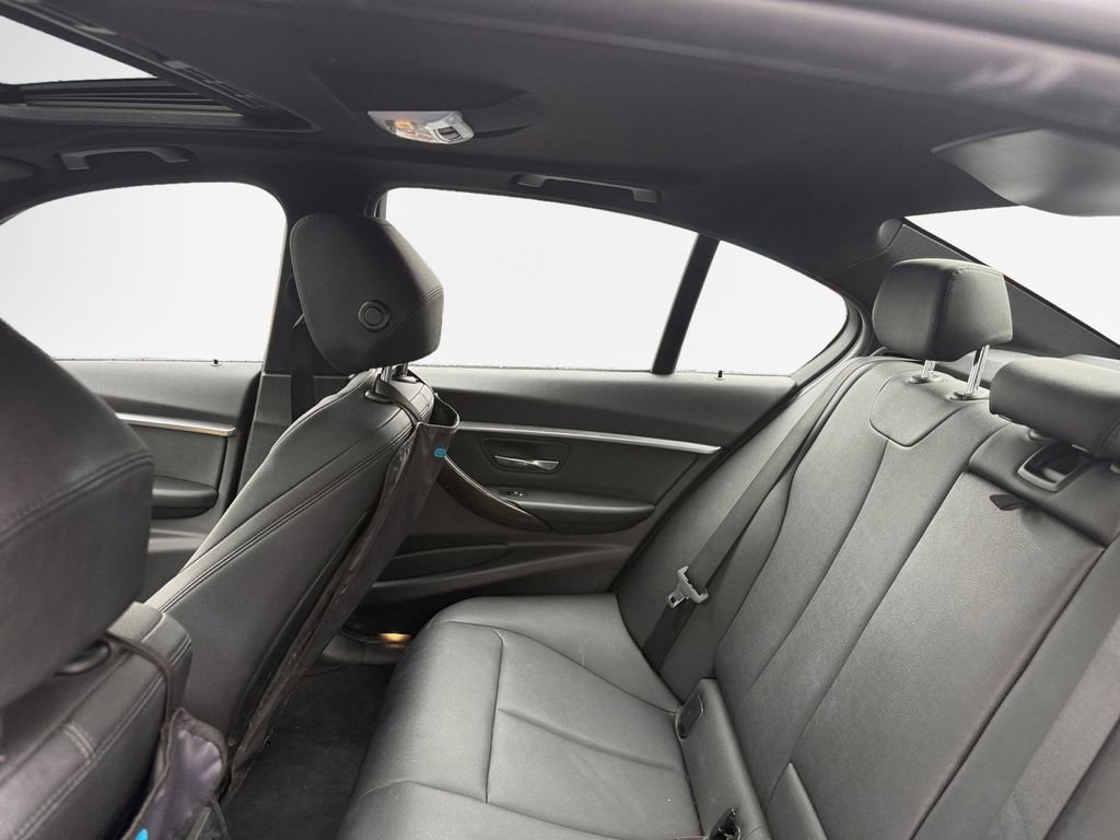 Used 2016 BMW 328i xDrive Sedan image 22