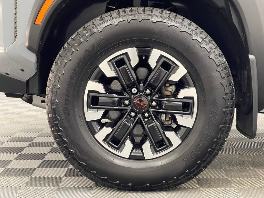 Used 2024 Nissan Frontier PRO-4X w/ Technology Package AWD/4WD image 12
