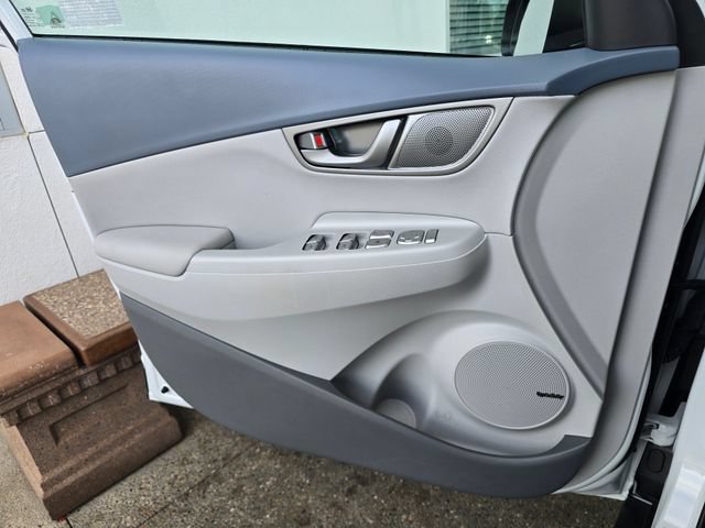 Used 2020 Hyundai Kona Ultimate FWD image 23